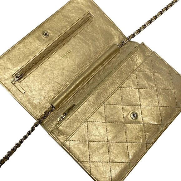 Auth CHANEL Matelasse Gold Leather Other Style Wallet Gold hardware - Picture 3 of 16